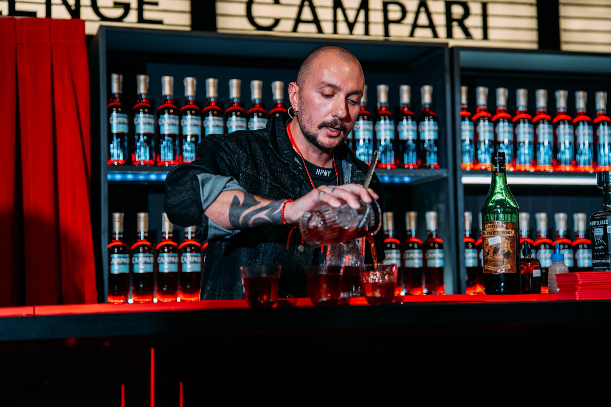 Oleksii Topol making his negroni at the Campari Negroni Challenge 2026